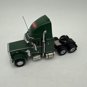 Matchbox Collectibles Peterbilt 359 Highway Commanders Tractor Green KS193A-M